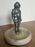 VINTAGE ANTIQUE DEEP SEA DIVER TABLE LIGHTER. - Divers Gifts