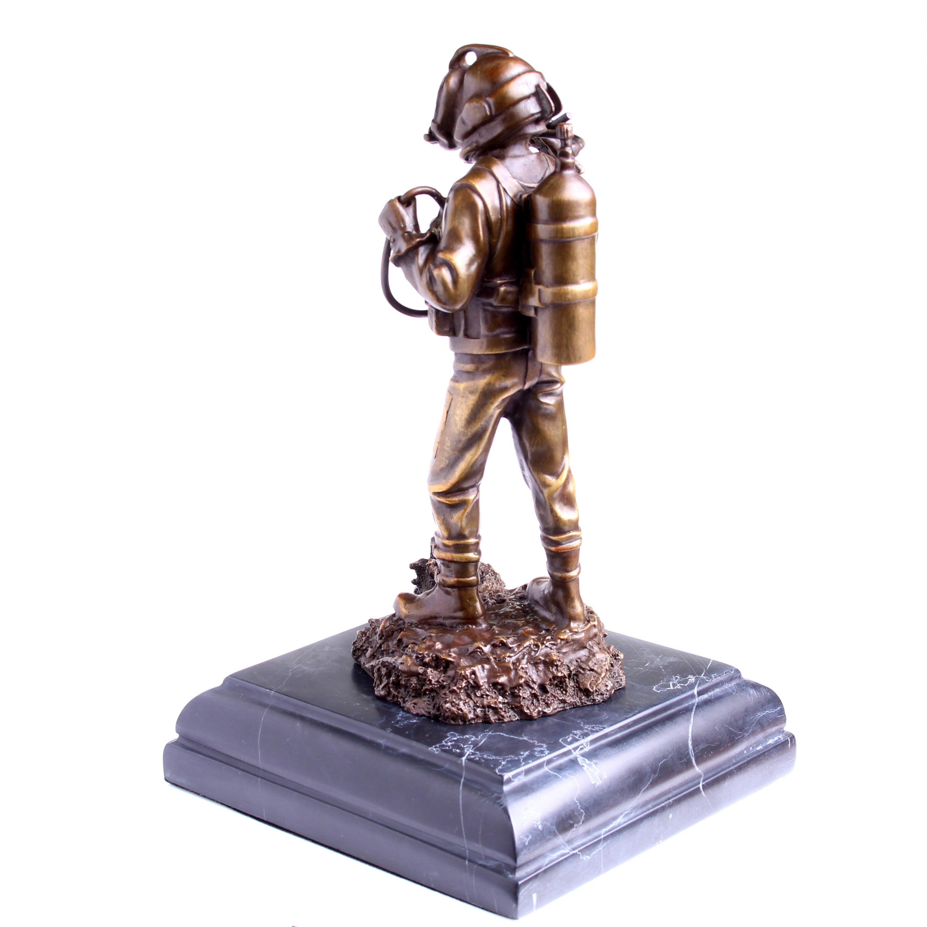 Kirby Morgan® Superlite 17 Diver in Solid Bronze on Granite Base - Divers Gifts