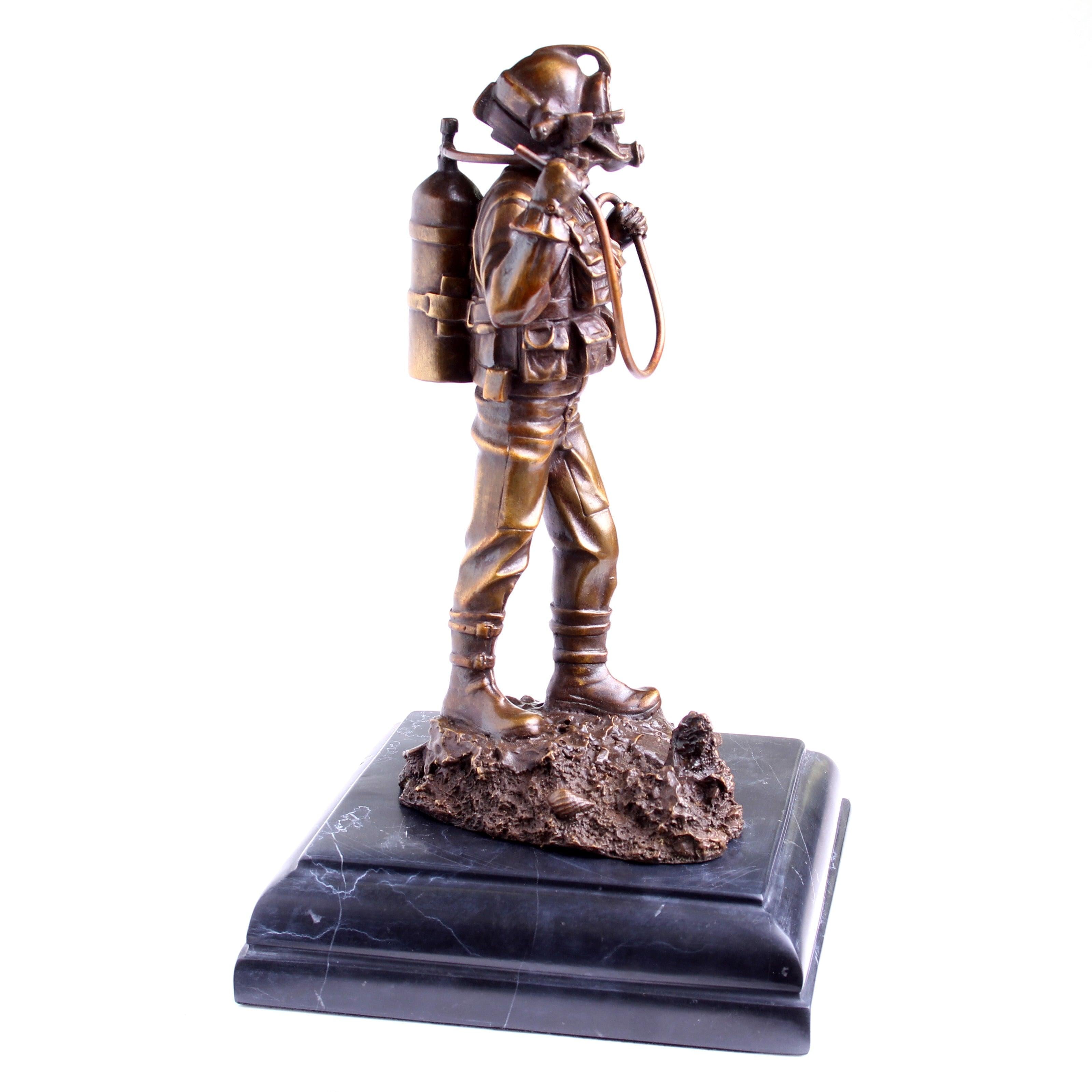 Kirby Morgan® Superlite 17 Diver in Solid Bronze on Granite Base - Divers Gifts